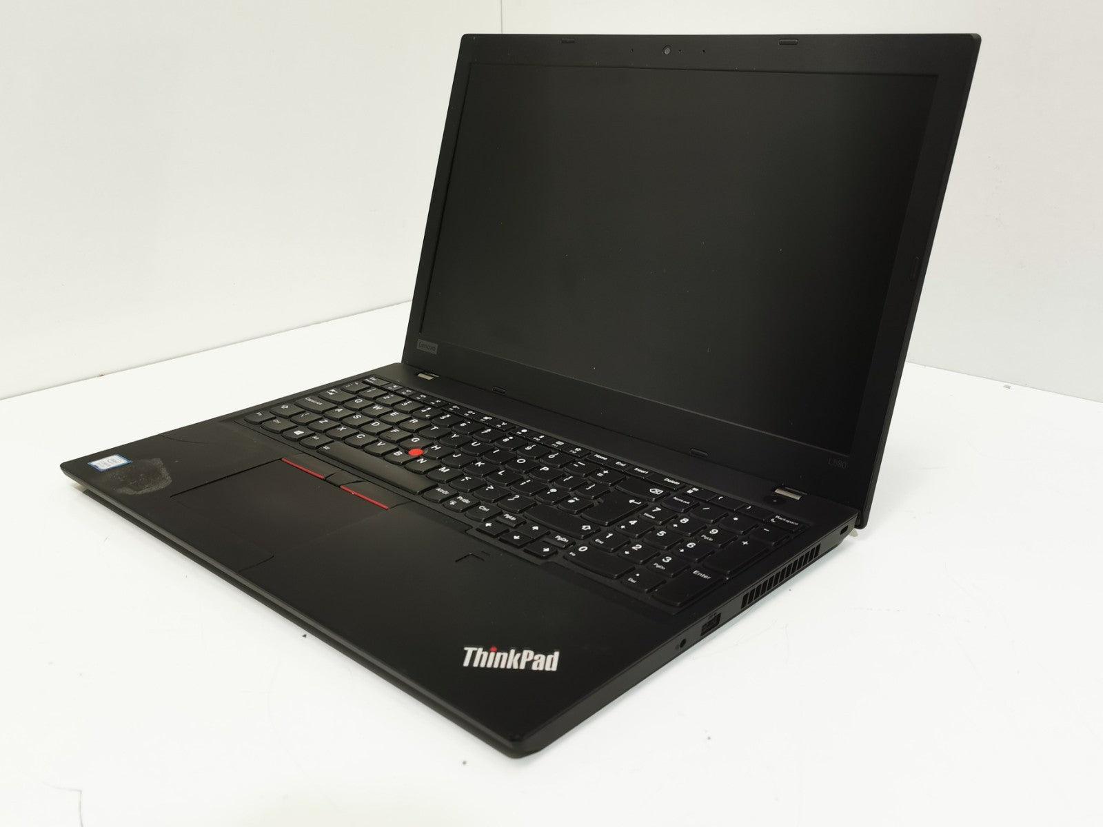 Lenovo ThinkPad L580 15.6″ – i5-8250U, 8GB RAM, 256GB NVMe SSD, Cosmetic Defects