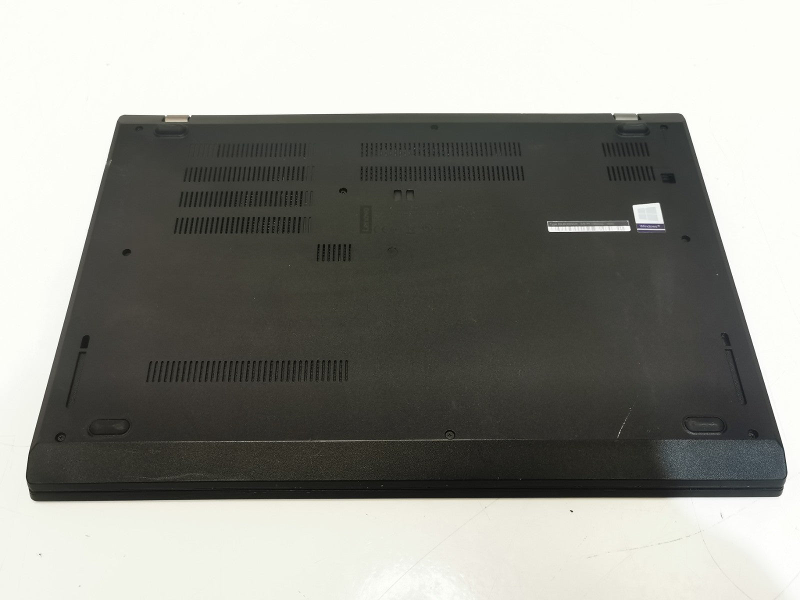 Lenovo ThinkPad L580 15.6″ – i5-8250U, 8GB RAM, 256GB NVMe SSD, Cosmetic Defects