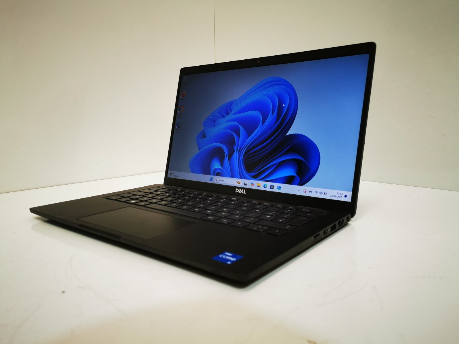 Dell Latitude 7420 14" Laptop - 11th Gen i5/8GB RAM/256GB SSD/ Win 11 -BIOS LOCK