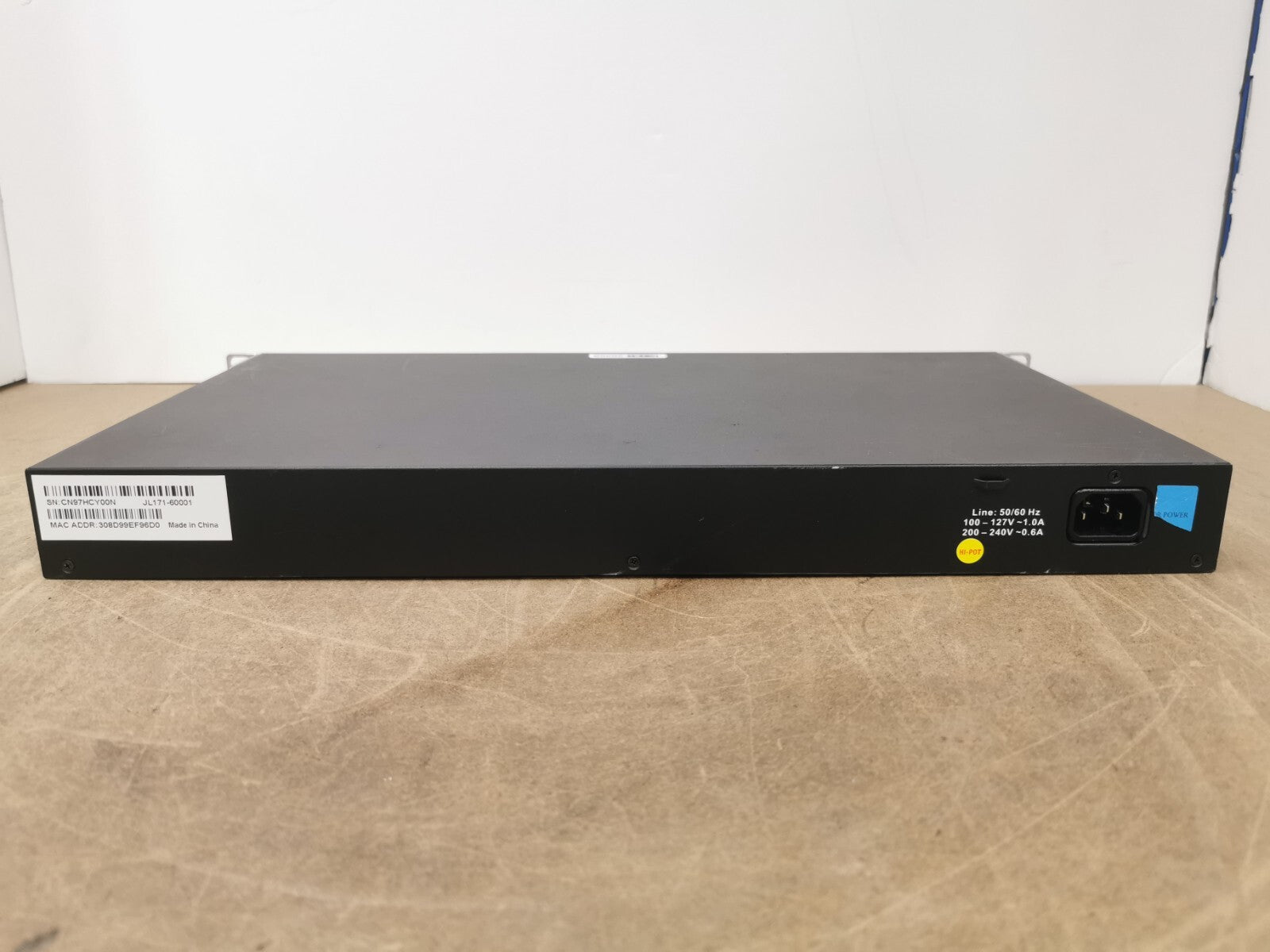 HPE OfficeConnect 1850 48G 4XGT Managed Switch – 48×1 Gb + 4×10 Gb Uplinks