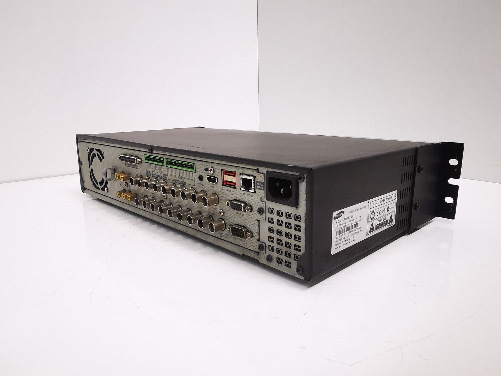Samsung SRD-1673D 16-Channel DVR Real-Time H.264 HDMI/VGA – No Remote Included