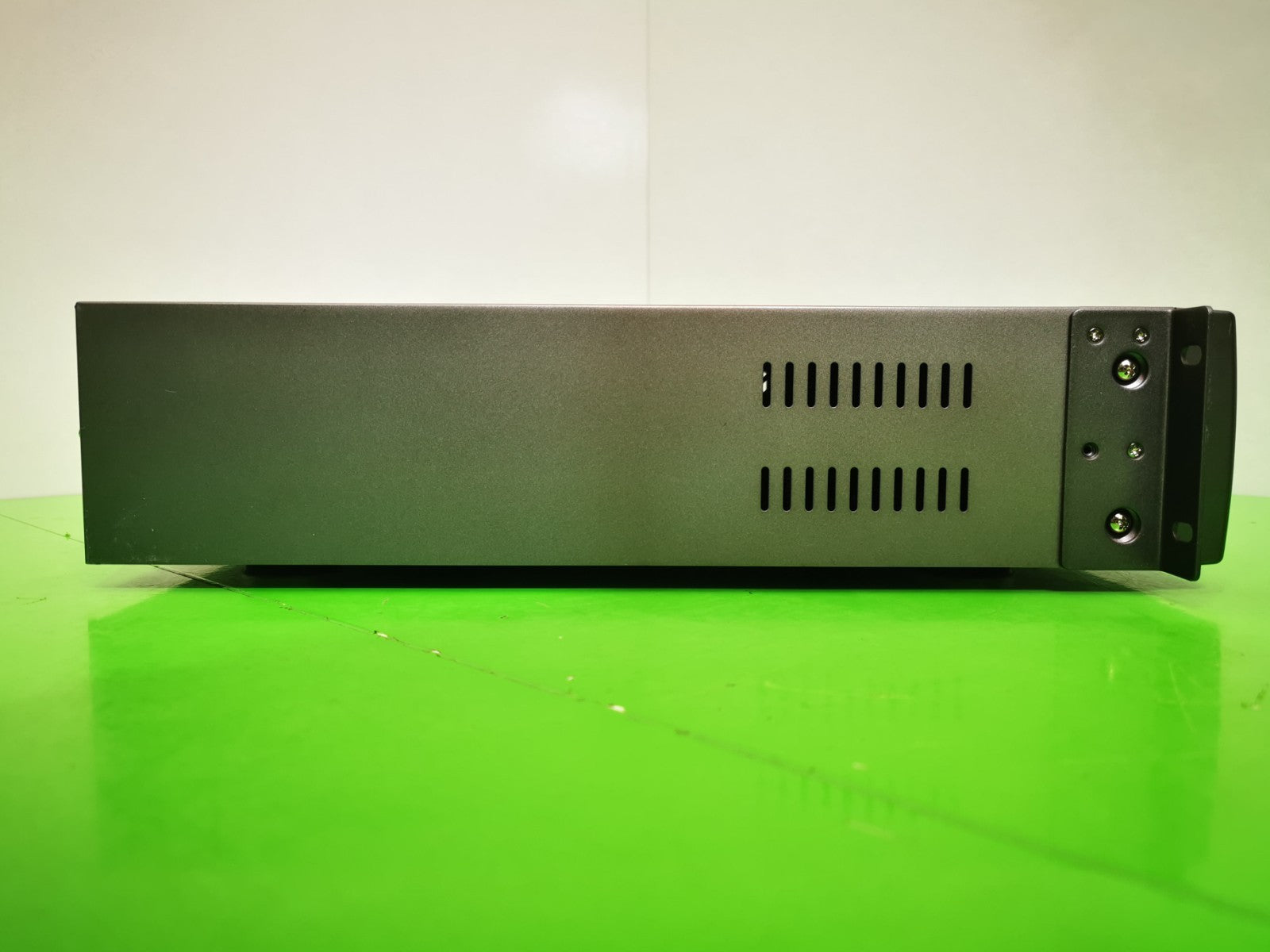 Lilin DVR516D DVR Video Recorder - 16 Channels - DVR - Tested & Working