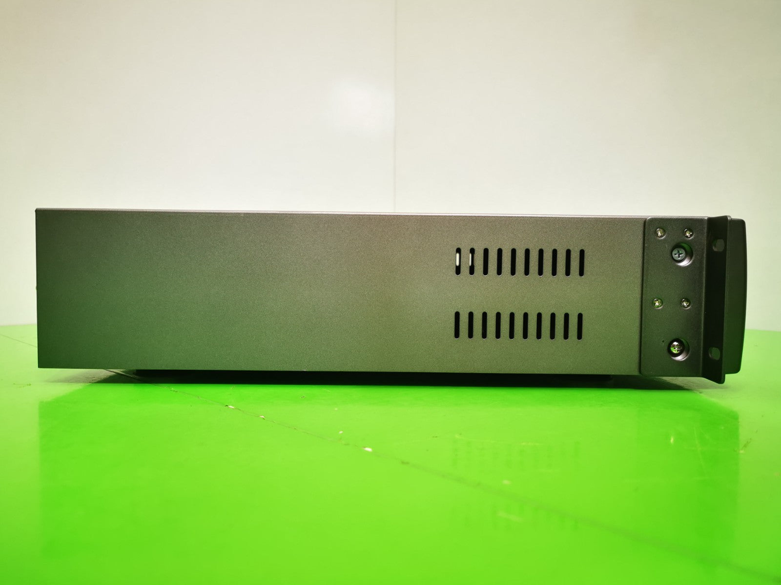 Lilin DVR516D DVR Video Recorder - 16 Channels - DVR - Tested & Working