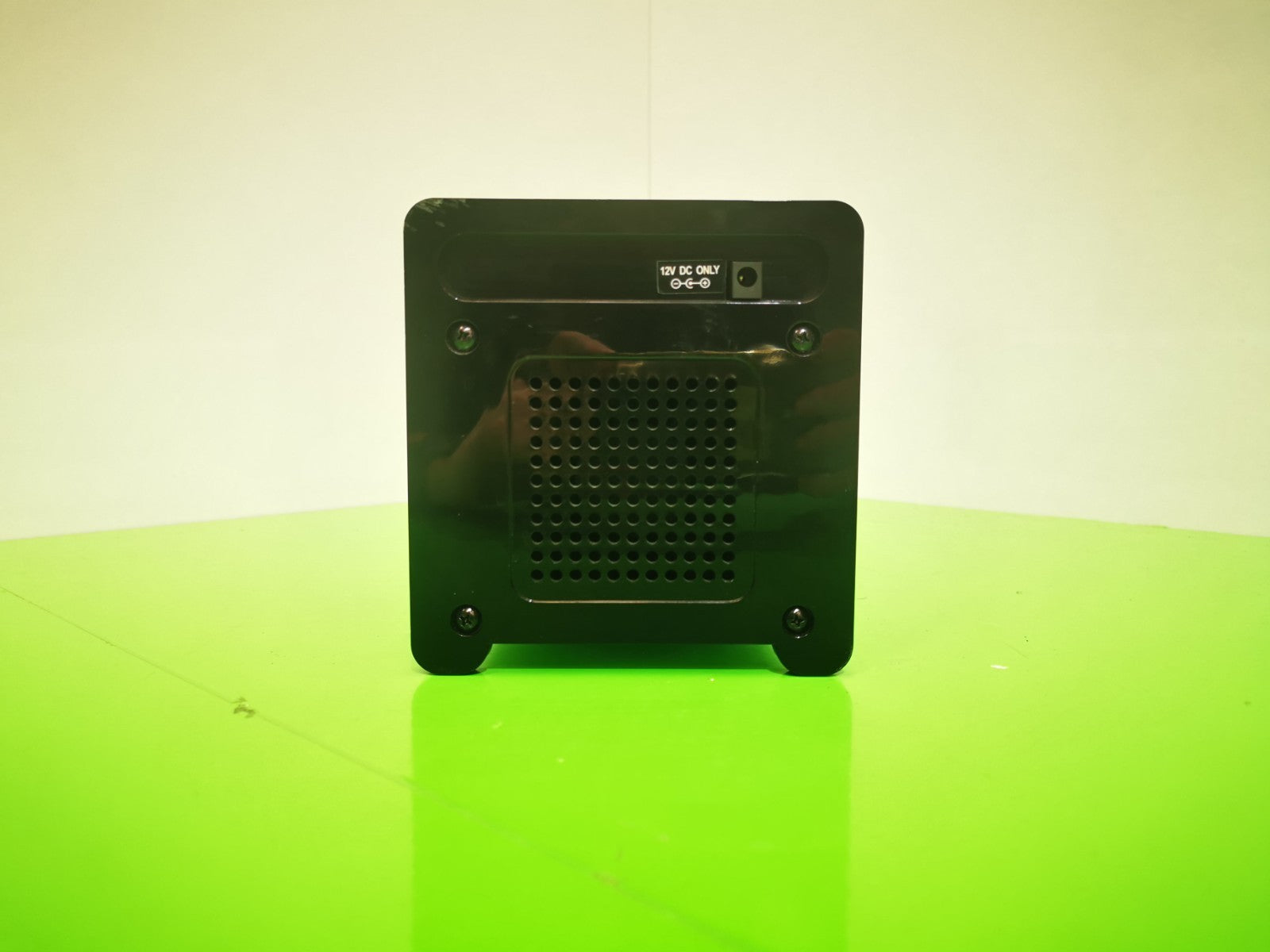 AIR PURIFIER FOR CAR VAN CARAVAN ETC PRIMALEC AIRCO-SHIELD with PSU
