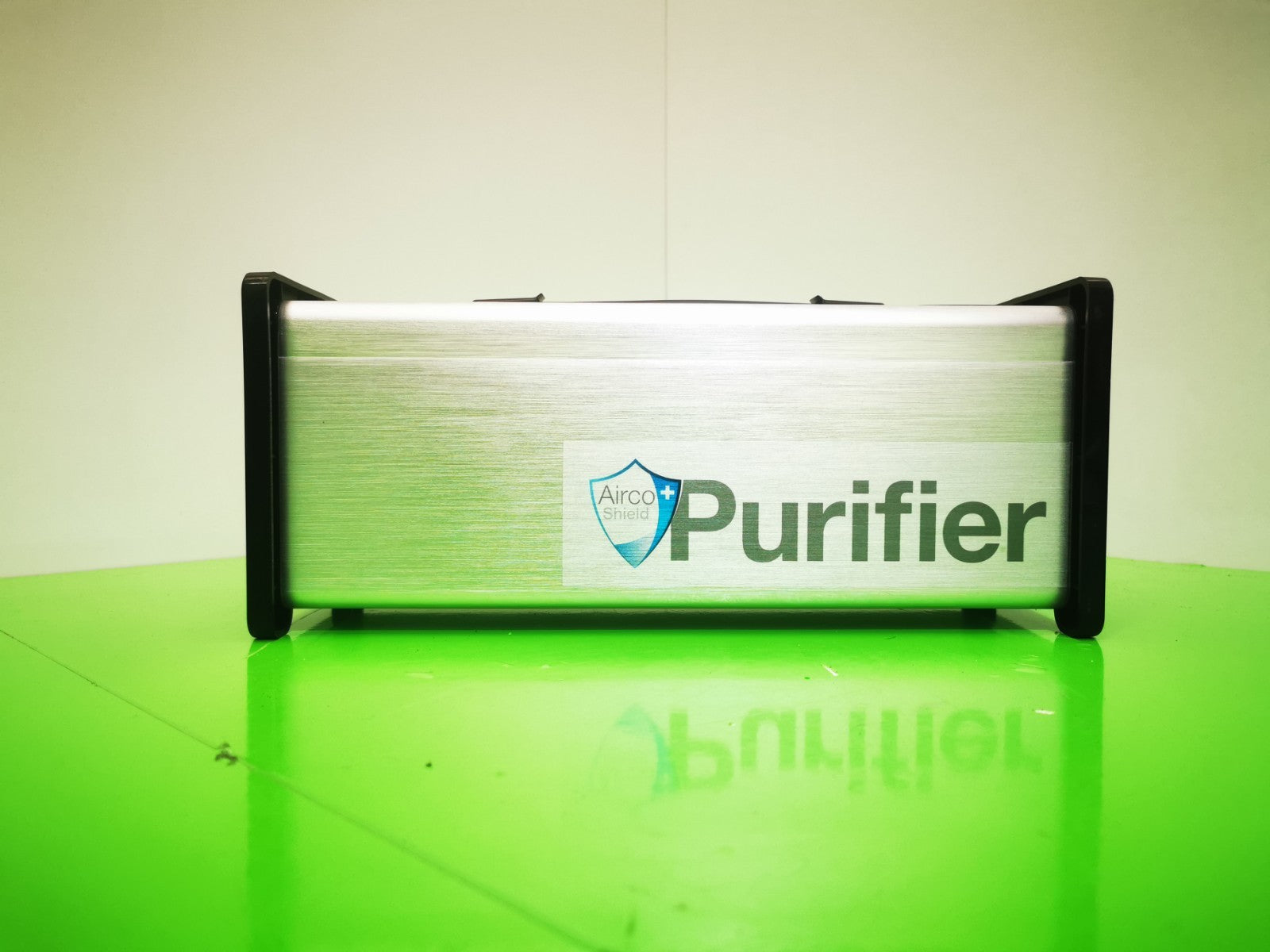 AIR PURIFIER FOR CAR VAN CARAVAN ETC PRIMALEC AIRCO-SHIELD with PSU