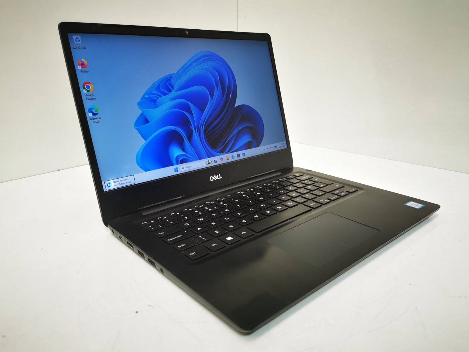 Dell Vostro 5481 14" Laptop - i5 8th Gen / 8GB RAM / 256GB SSD / Windows 11 Pro