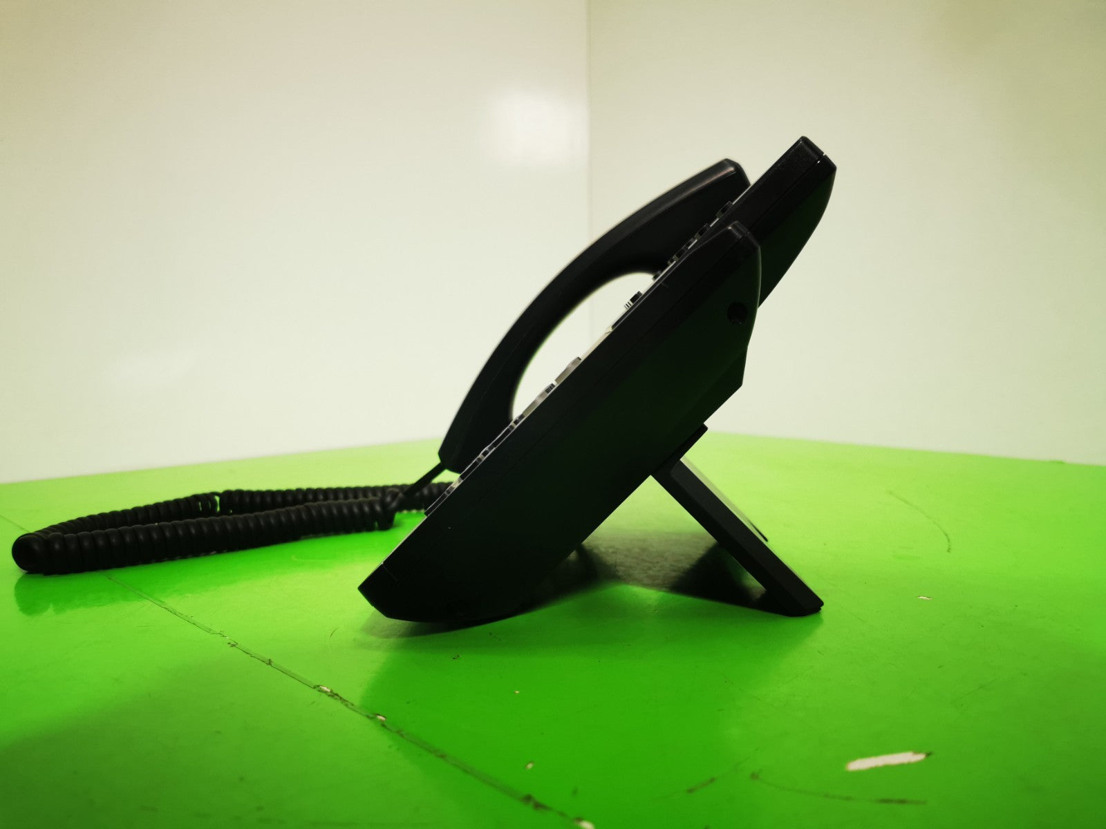 Yealink T42G Desk Handset VOIP Phone - POE