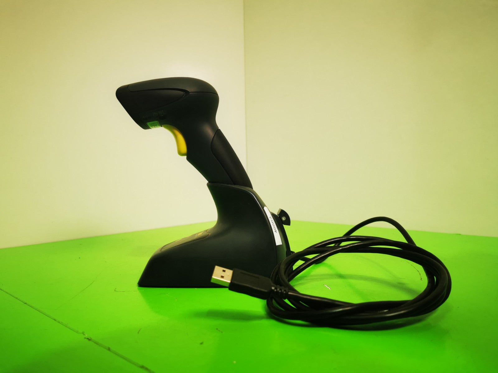 Wasp WWS650 Bluetooth Barcode Scanner - Dock Included