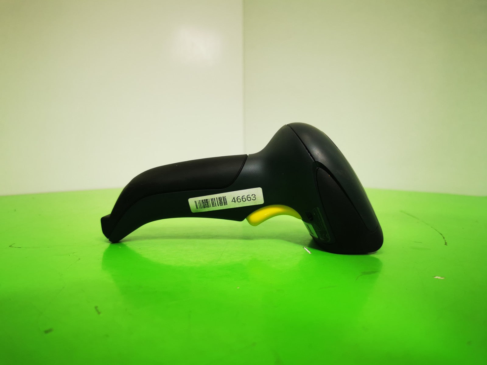 Wasp WWS650 Bluetooth Barcode Scanner - Dock Included