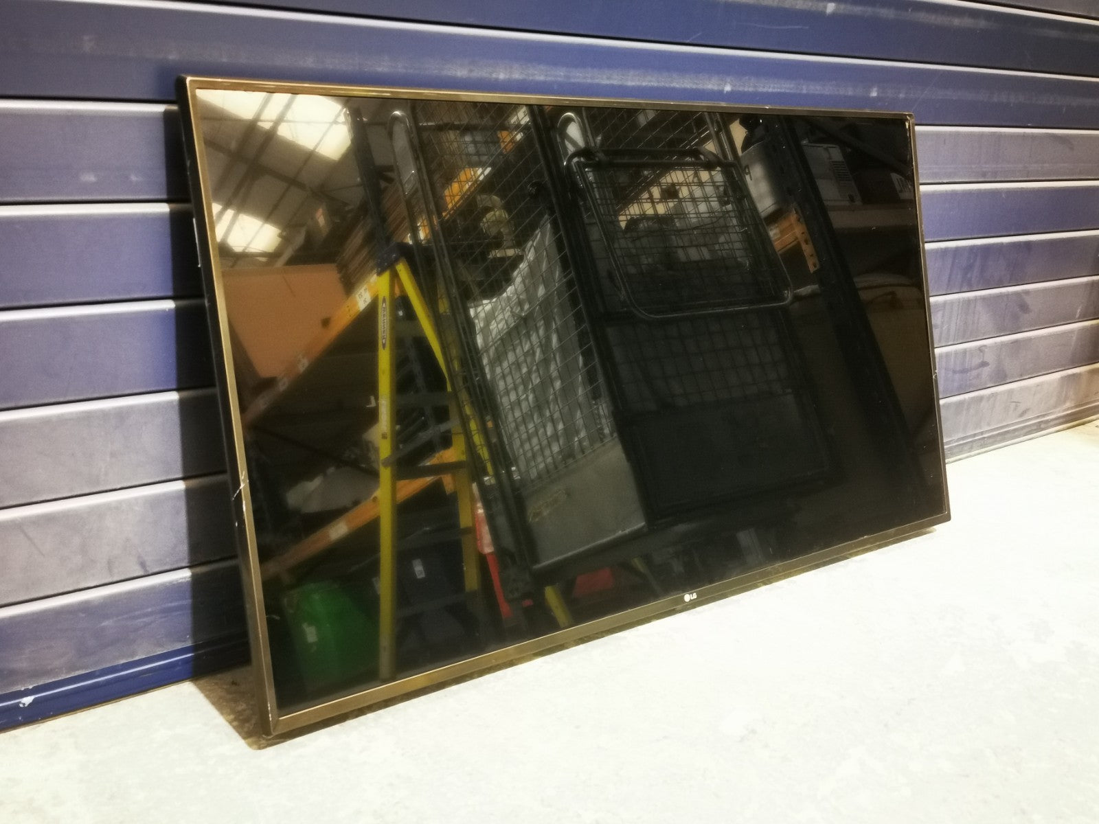 LG 49LV340C 49" LED LCD Commercial TV 1080p Full HD Hotel Hospital Digital