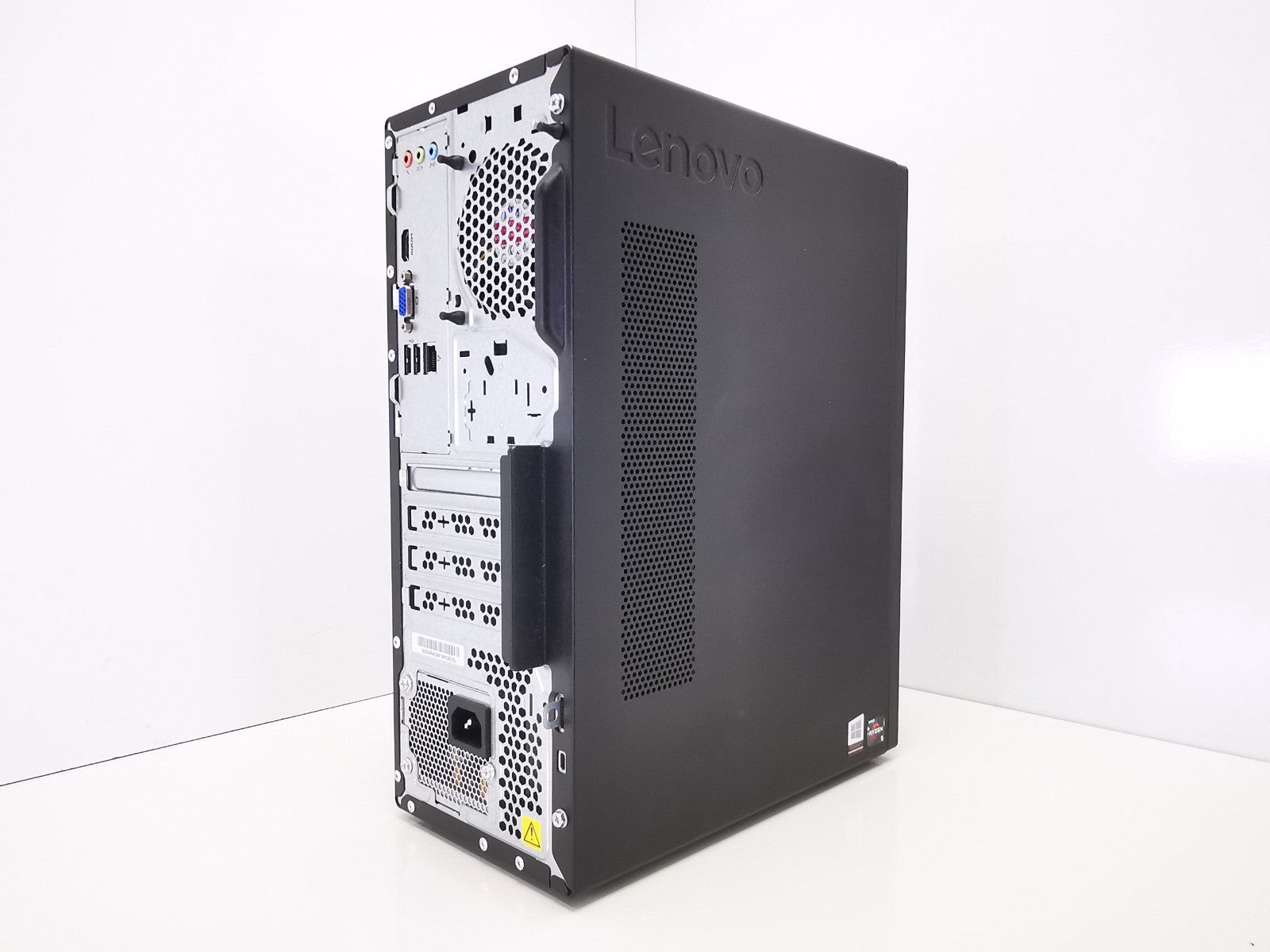 Lenovo V530-15ARR AMD Ryzen 5 2400G 3.60GHz 16GB RAM 256GB SSD Windows 11