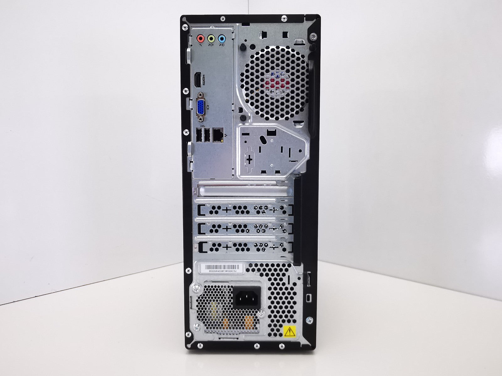 Lenovo V530-15ARR AMD Ryzen 5 2400G 3.60GHz 16GB RAM 256GB SSD Windows 11