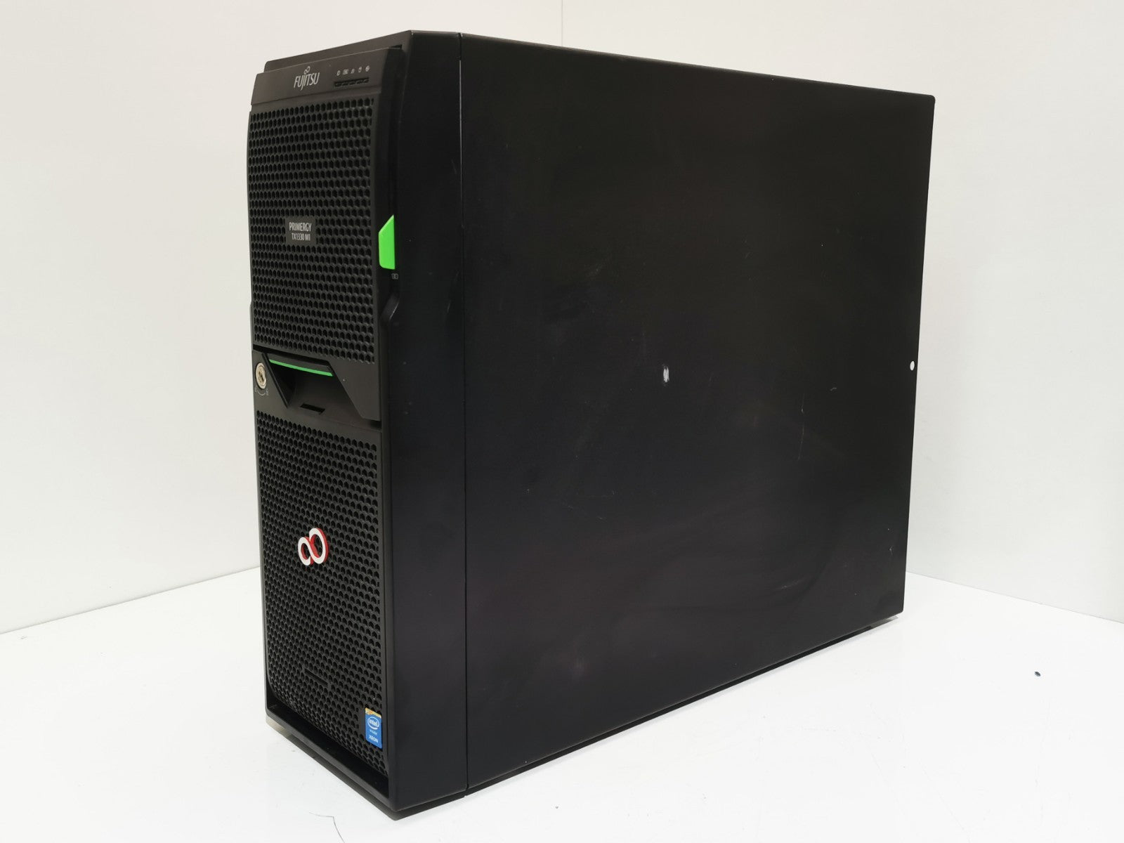 Fujitsu Primergy TX1330 M1 Tower Server Xeon E3-1220v3 3.1GHz 24GB RAM 4-Bay