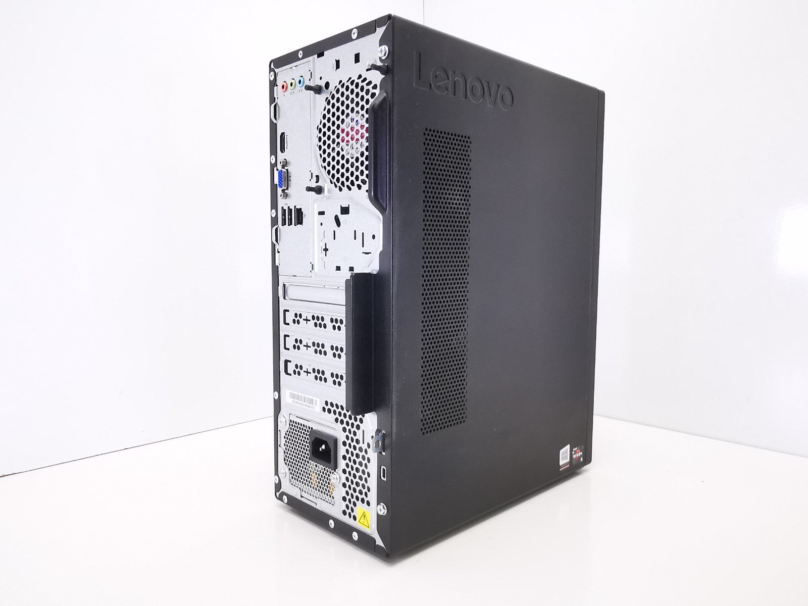 Lenovo V530-15ARR AMD Ryzen 5 2400G 3.60GHz 16GB RAM 256GB SSD Windows 11