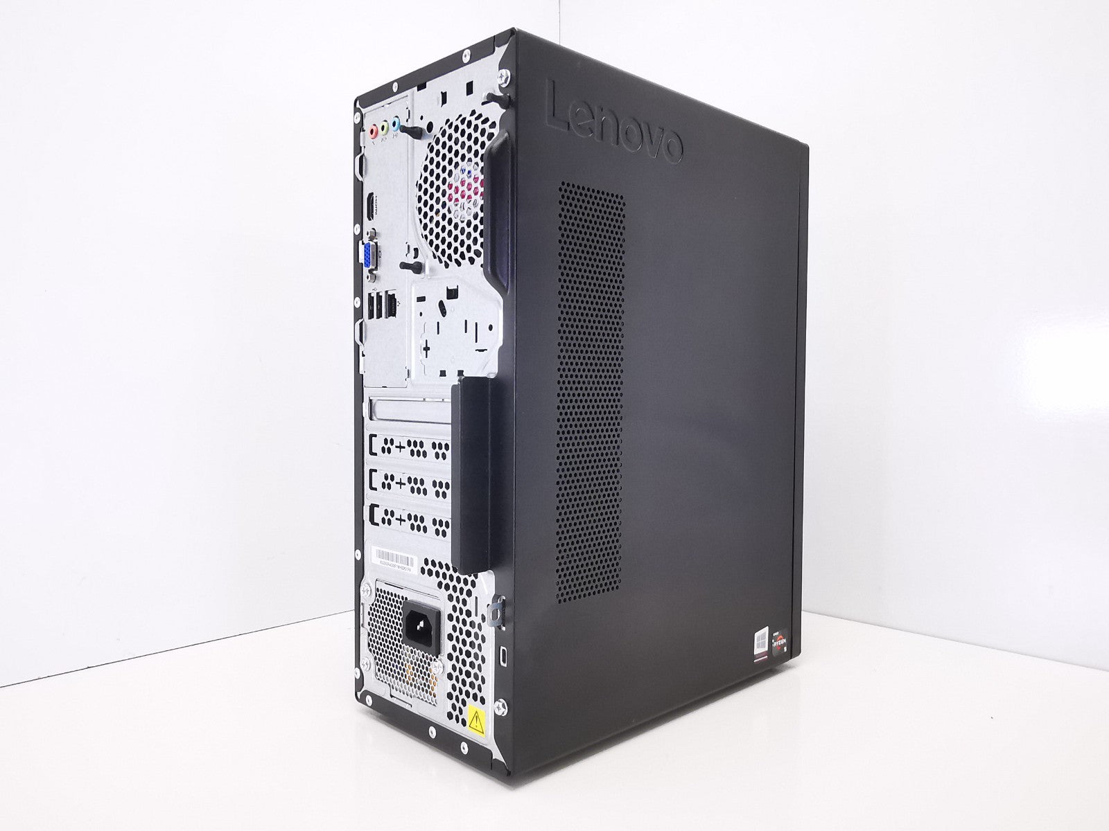 Lenovo V530-15ARR AMD Ryzen 5 2400G 3.60GHz 16GB RAM 256GB SSD Windows 11