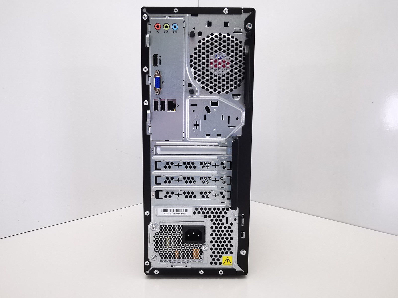 Lenovo V530-15ARR AMD Ryzen 5 2400G 3.60GHz 16GB RAM 256GB SSD Windows 11