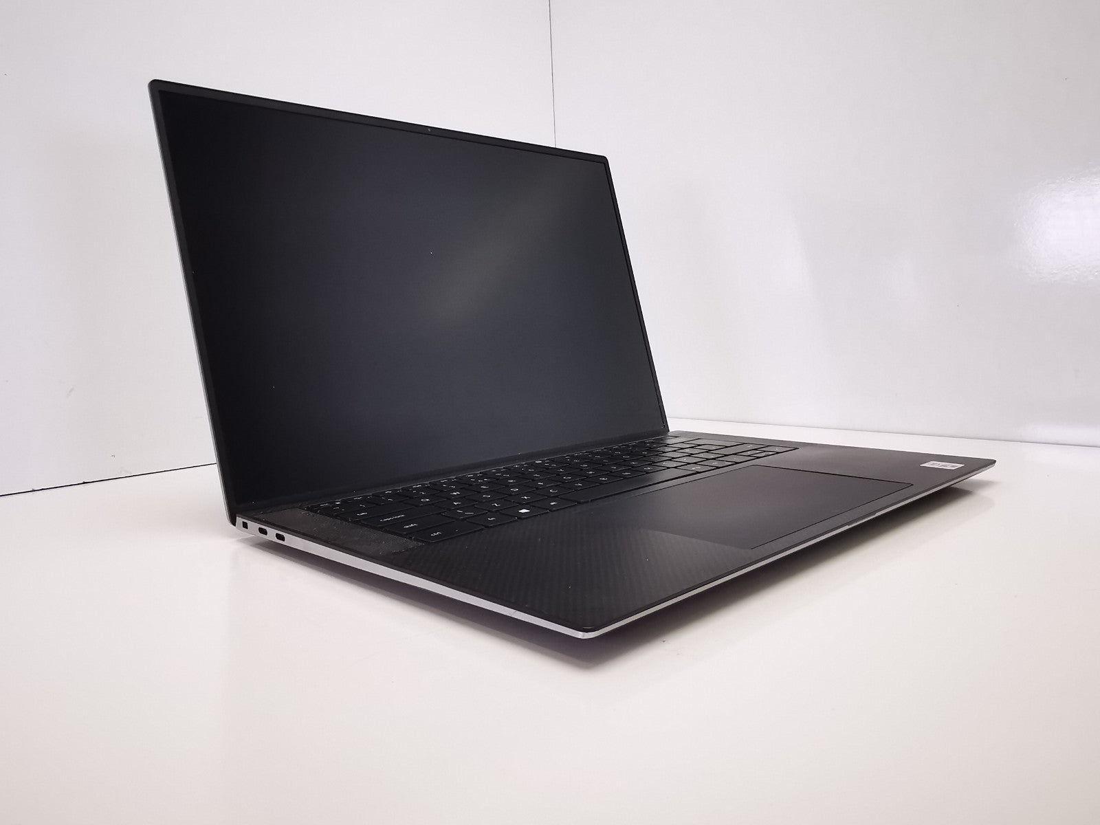 Dell Precision 5550 15.6″ Workstation - 10th Gen i7/32GB RAM/512GB SSD/Win11 Pro