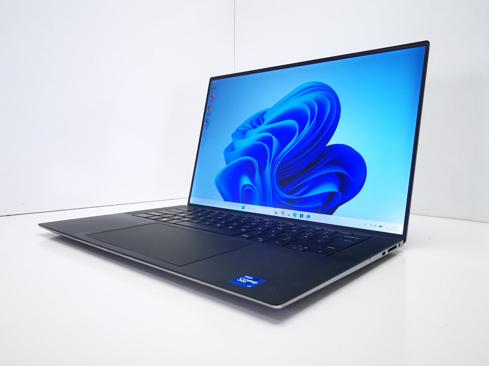 Dell Laptop Precision 5560 15.6" Laptop - 11th Gen i7/32GB RAM/512GB SSD/W11 Pro