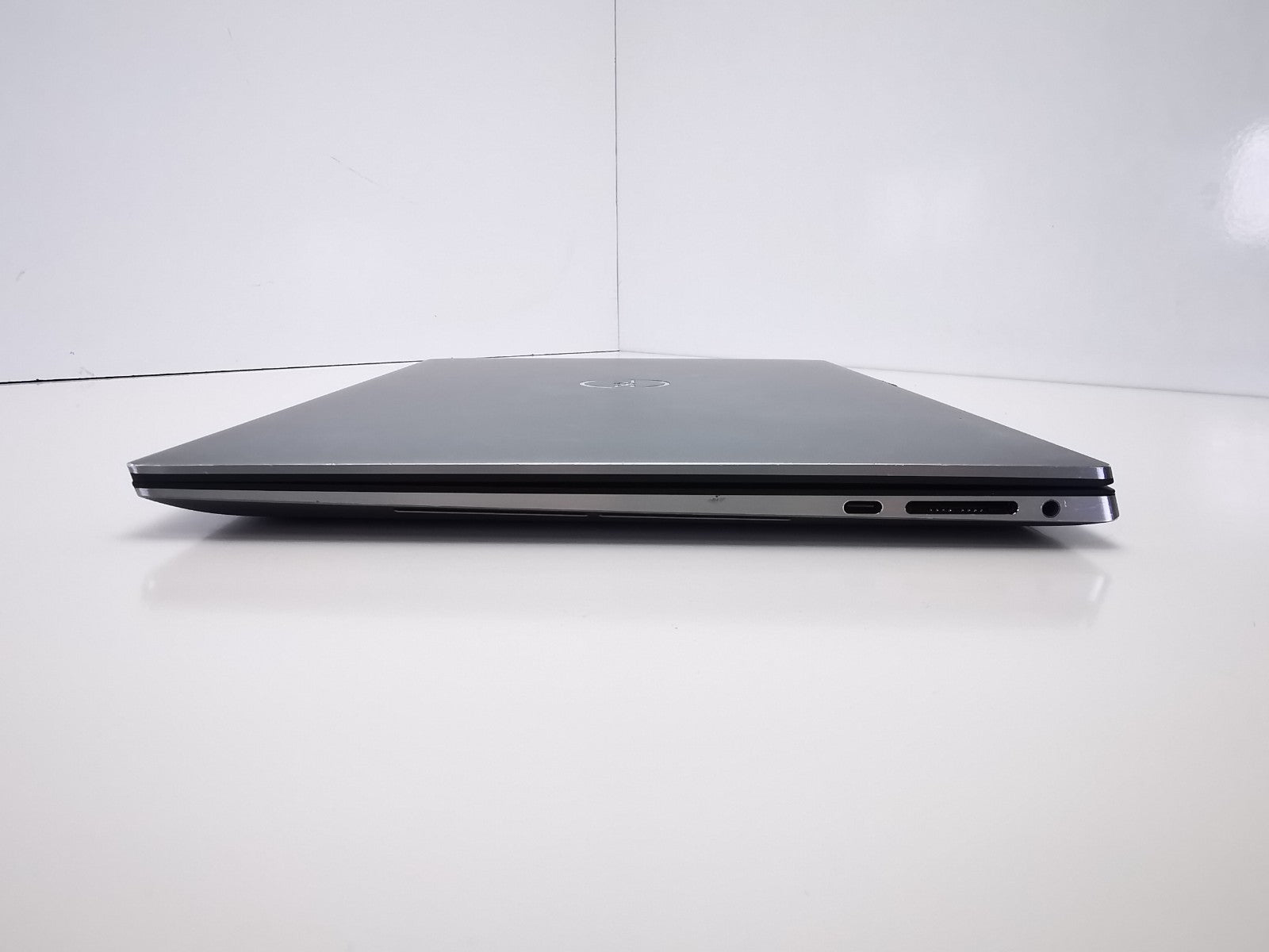 Dell Laptop Precision 5560 15.6" Laptop - 11th Gen i7/32GB RAM/512GB SSD/W11 Pro