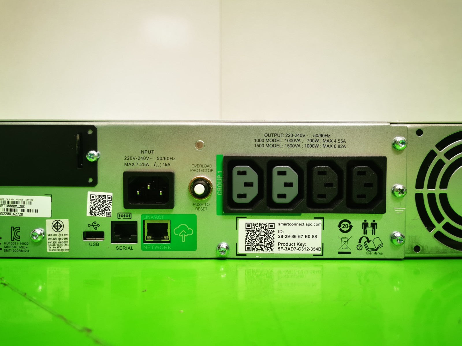 APC Smart-UPS SMT1000RMI2UC 1000VA 2U Rackmount UPS LCD 700W - No Batteries