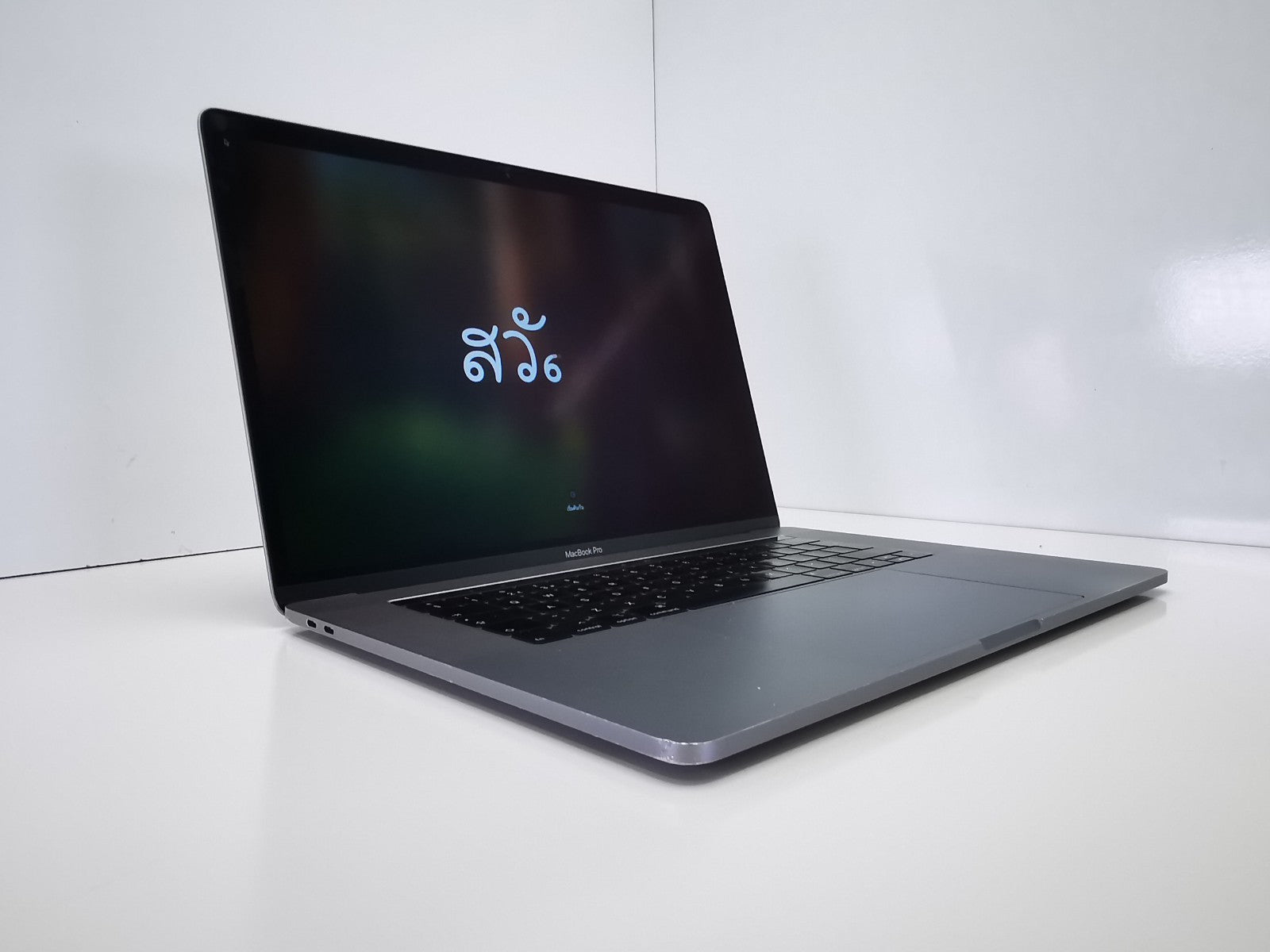 Apple MacBook Pro 2019 16" - Intel i9/16GB RAM/500GB SSD/MacOS Sequoia