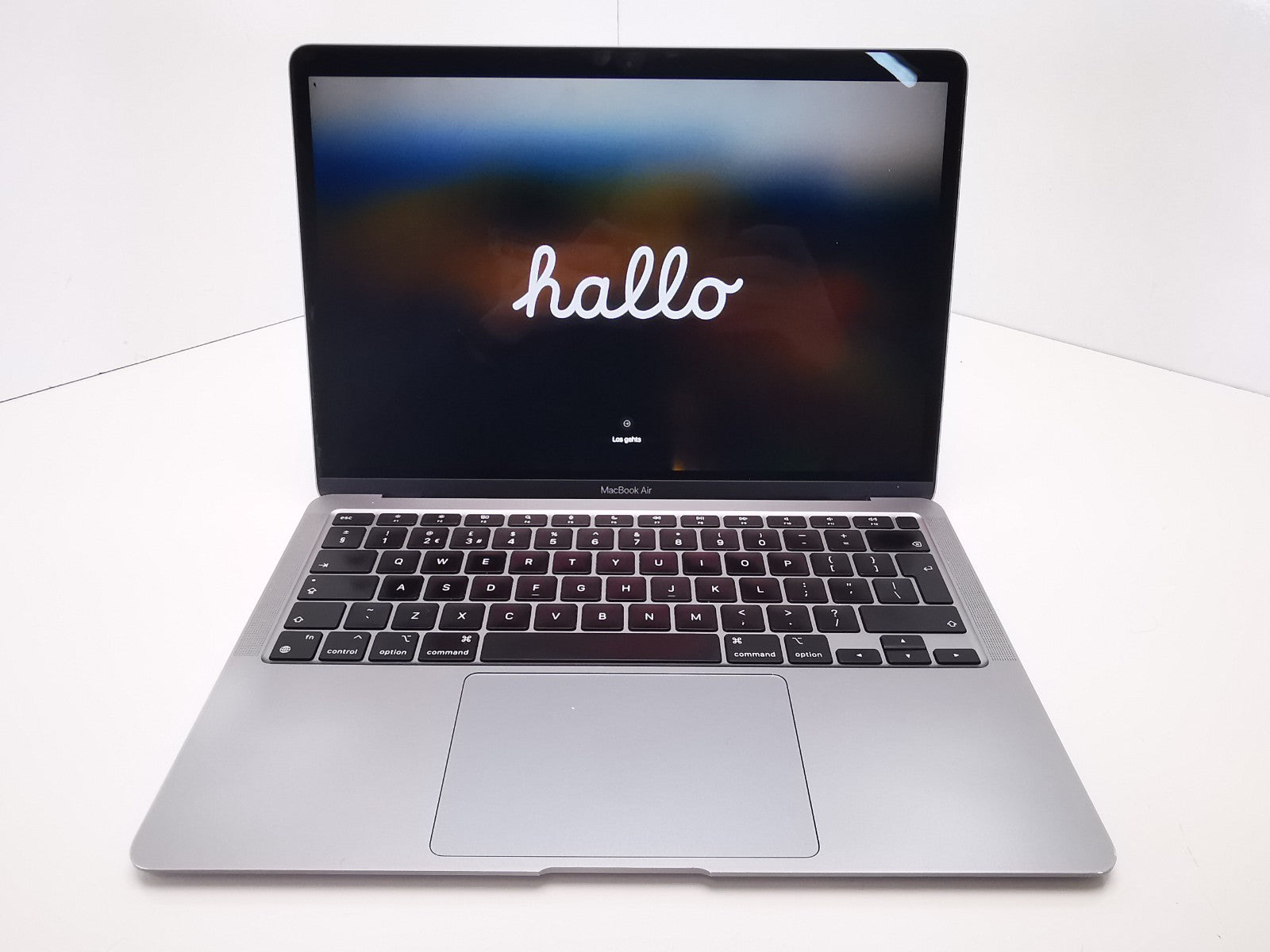 Apple MacBook Air 2020 (A2337) 13.3" - Apple M1/16GB RAM/500GB SSD/MacOS Sonama