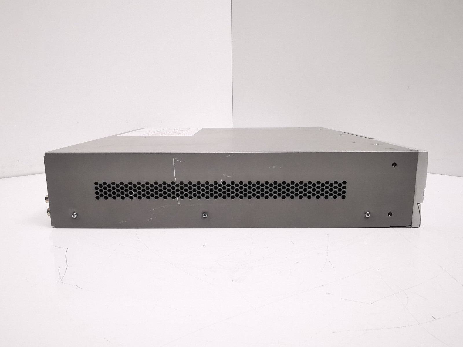 Dedicated Micros SD Advanced 16Ch Analog NVR - No HDD Included