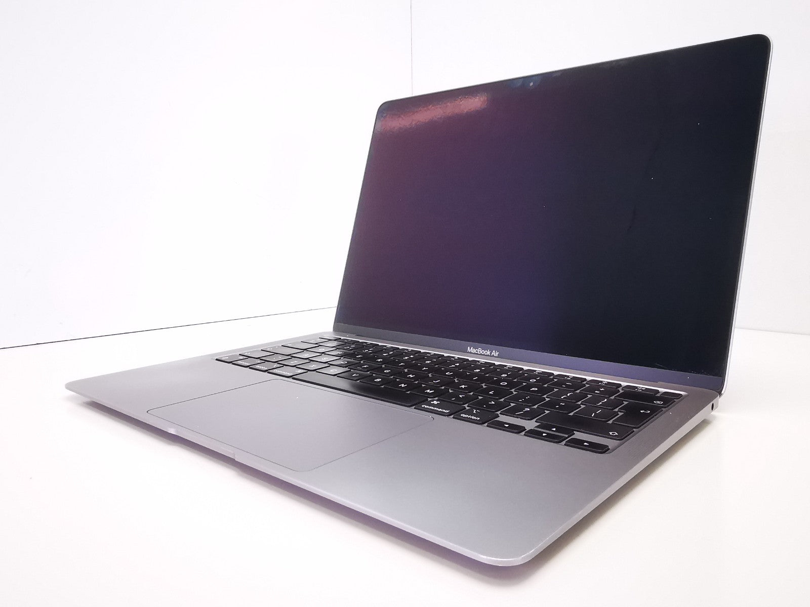 Apple MacBook Air 2020 (A2337) 13.3" - Apple M1/16GB RAM/500GB SSD/MacOS Sonama