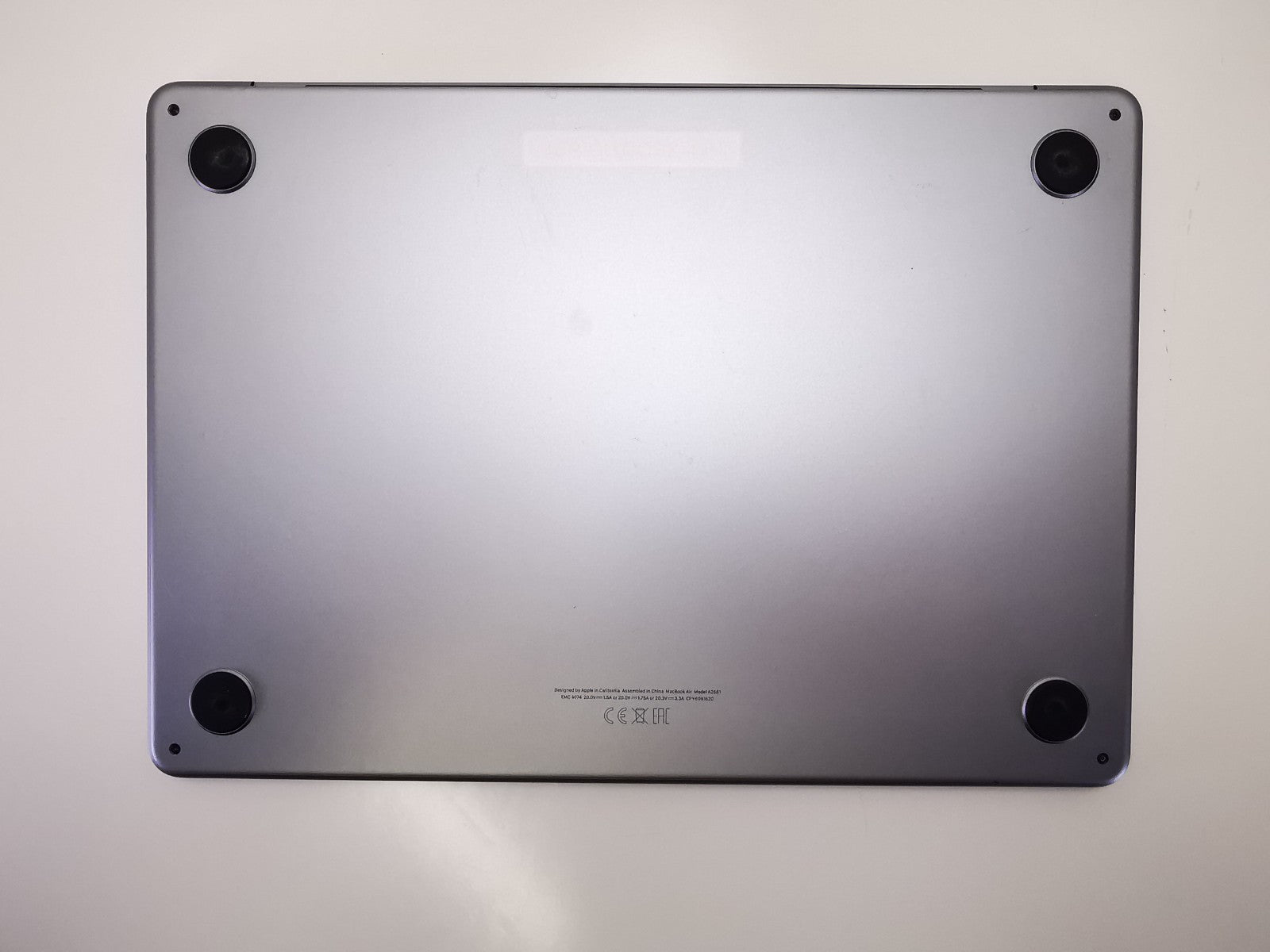 Apple MacBook Air 2022 (A2681) 13.6" - Apple M2/8GB RAM/256GB SSD/MacOS Sequoia