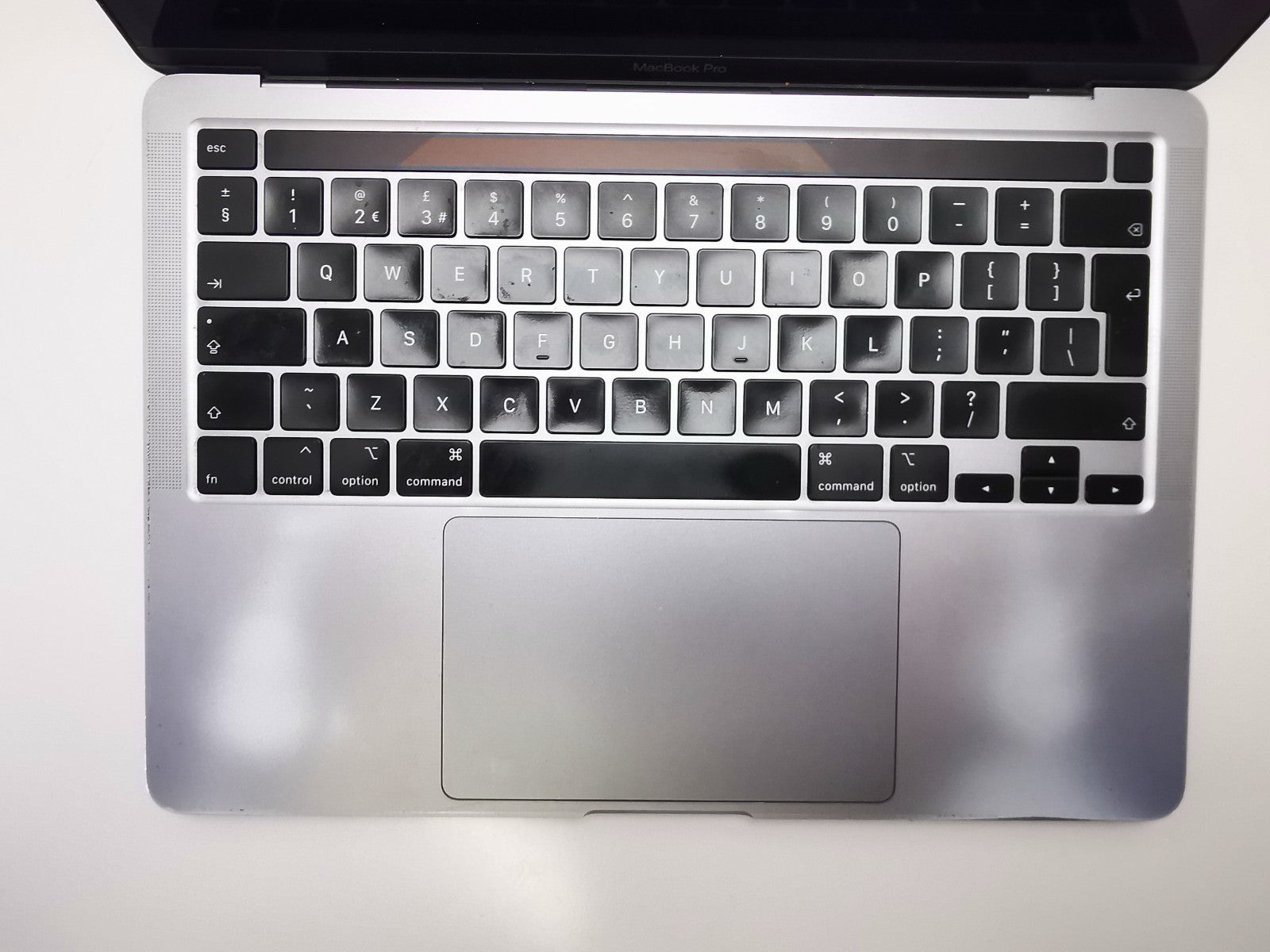 Apple MacBook Pro 2020 13" - Intel i5/16GB RAM/500GB SSD/MacOS Sequoia