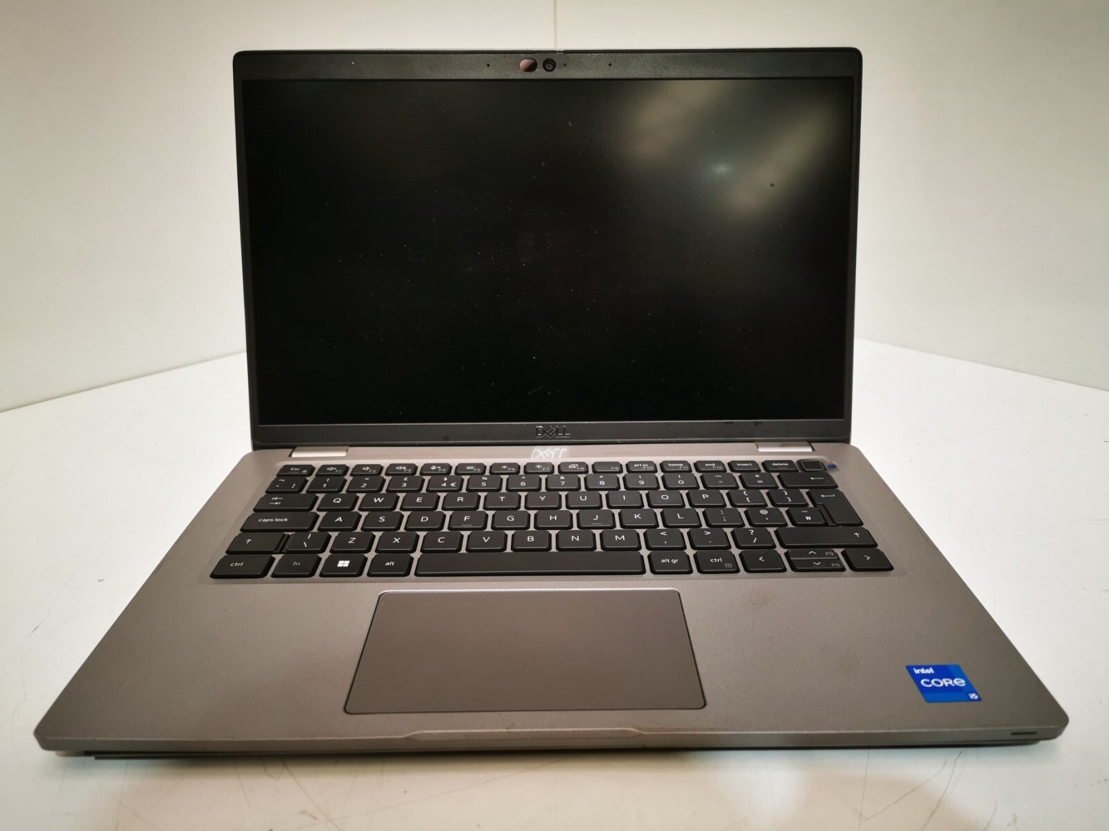 Dell Latitude 5430 14″ Laptop – i5-12th Gen, 8GB RAM, 256GB SSD - Minor Defects