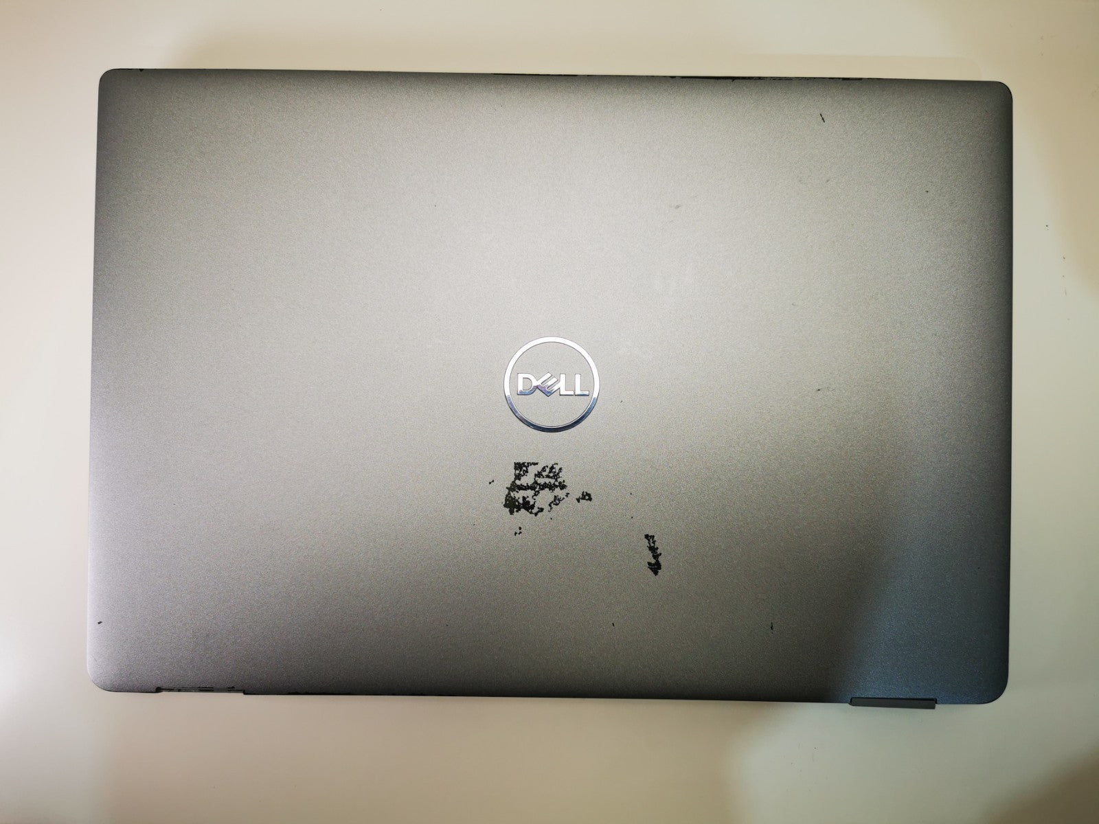 Dell Laptop Latitude 5330 13.3" i5-1245U 16GB RAM 256GB SSD Windows 11 Pro