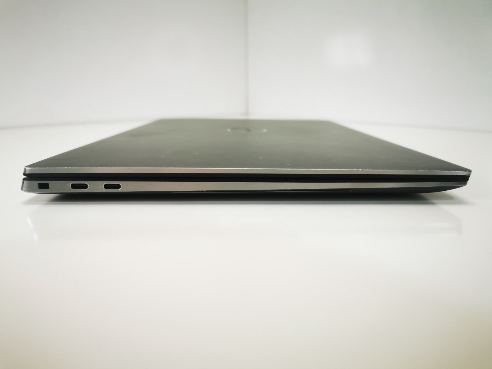 Dell Precision 5550 15.6″ Workstation – 10th Gen i7/32GB RAM/512GB SSDWin 11 Pro