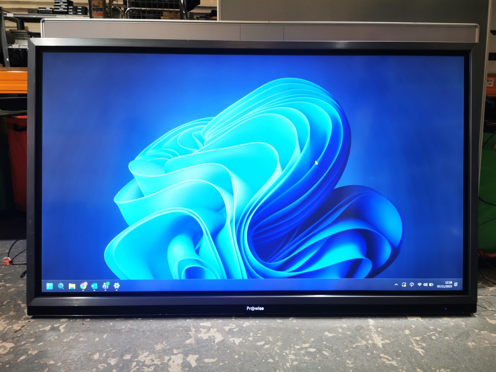 Prowise Pro-Line PW.1.12084.0001 84" 4K Touchscreen Intereactive Display - W11P