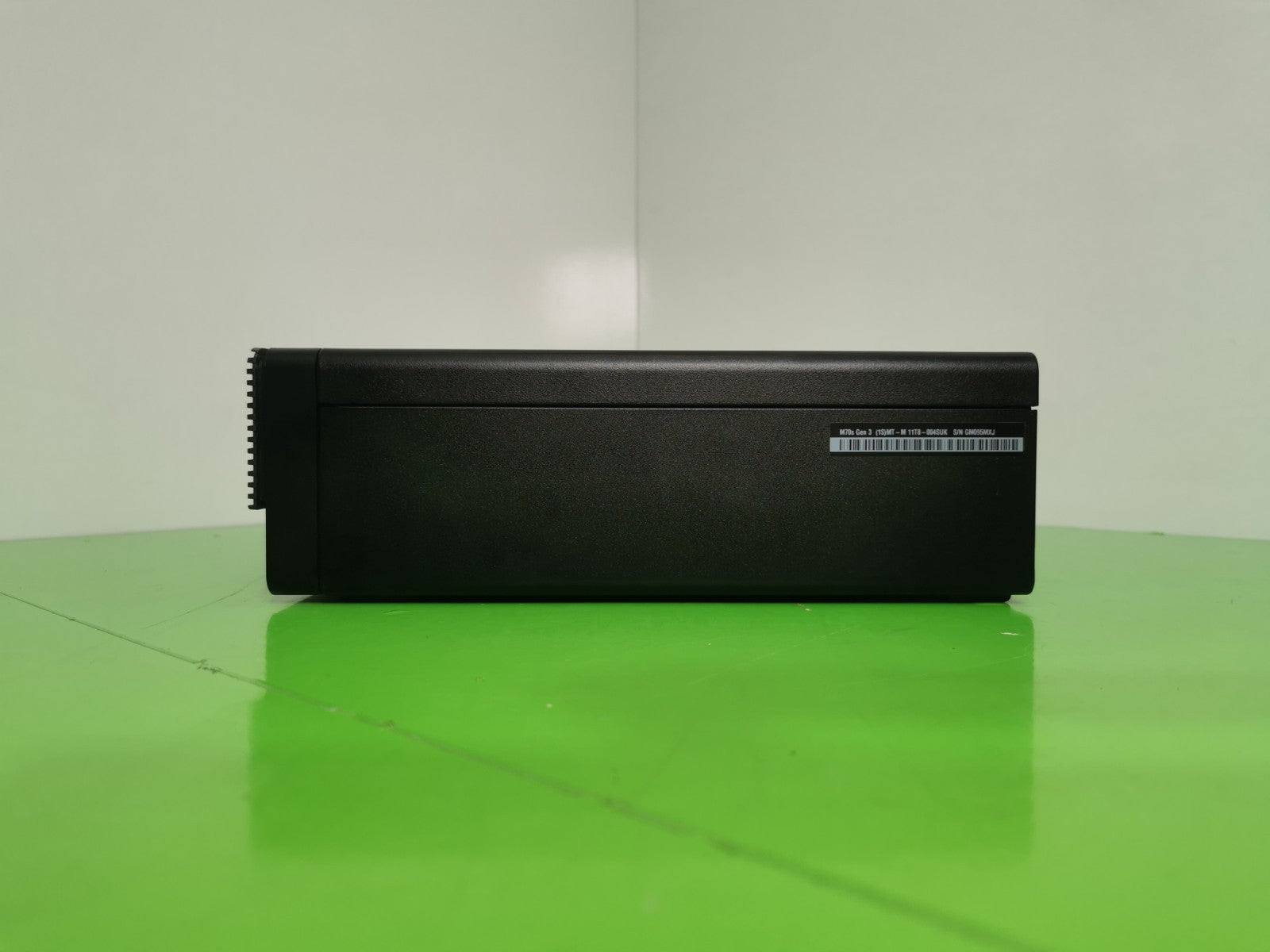 Lenovo	M70s Gen 3 11T8 SFF PC - 12th Gen i5/8GB RAM/256GB SSD/ Jan 2027 Warranty