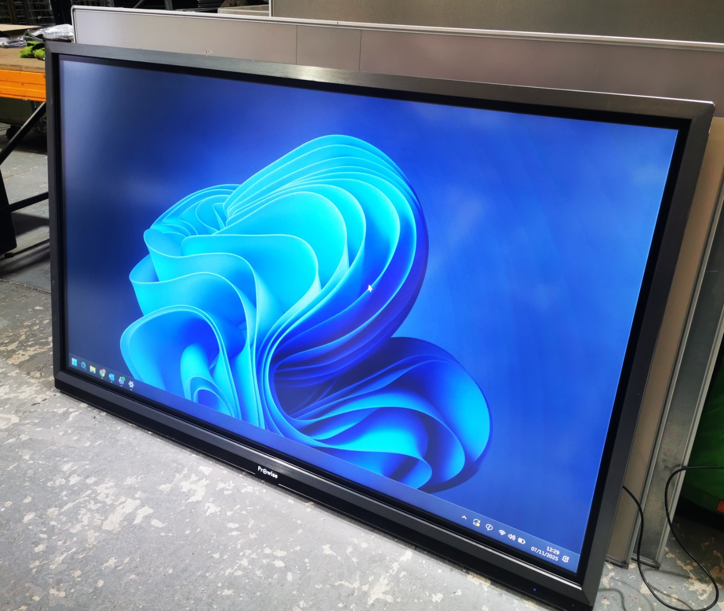 Prowise Pro-Line PW.1.12084.0001 84" 4K Touchscreen Intereactive Display - W11P
