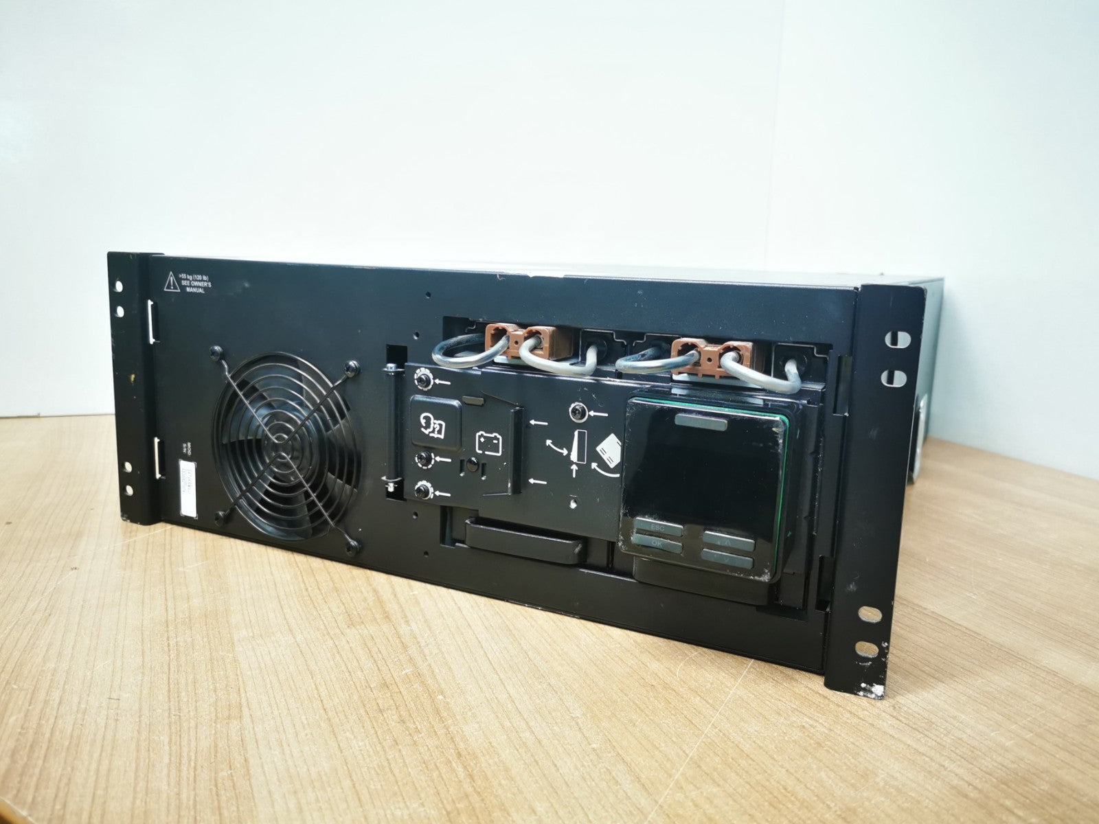 APC SRT6KRMXLI Smart-UPS 3U SRT 6000VA 6kVA 6000W UPS - Not fully tested