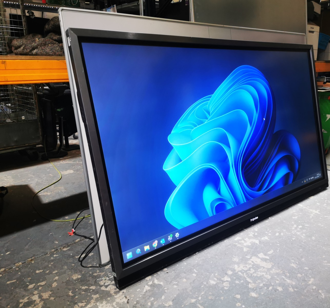 Prowise Pro-Line PW.1.12084.0001 84" 4K Touchscreen Intereactive Display - W11P