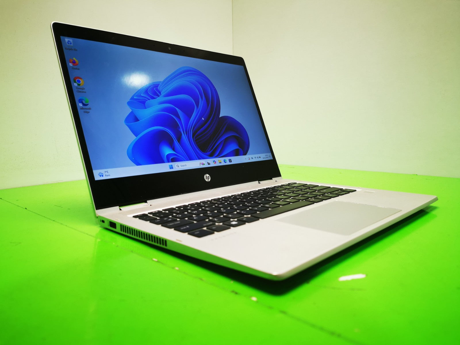 HP ProBook x360 435 G7 13.3" Laptop - AMD Ryzen 5/16GB RM/256GB SSD/Win 11 Pro