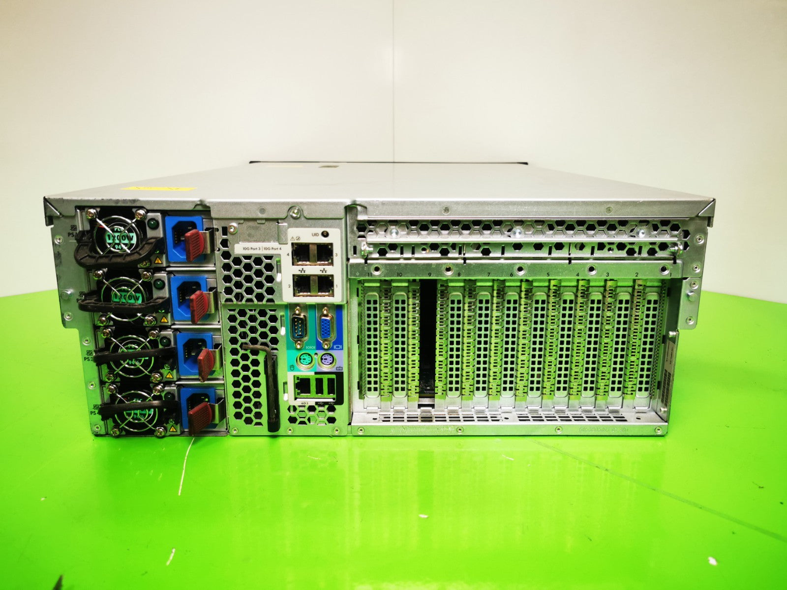 HP Proliant DL585 G7 64GB RAM - AMD 2.30GHZ x 4 P410i - Server
