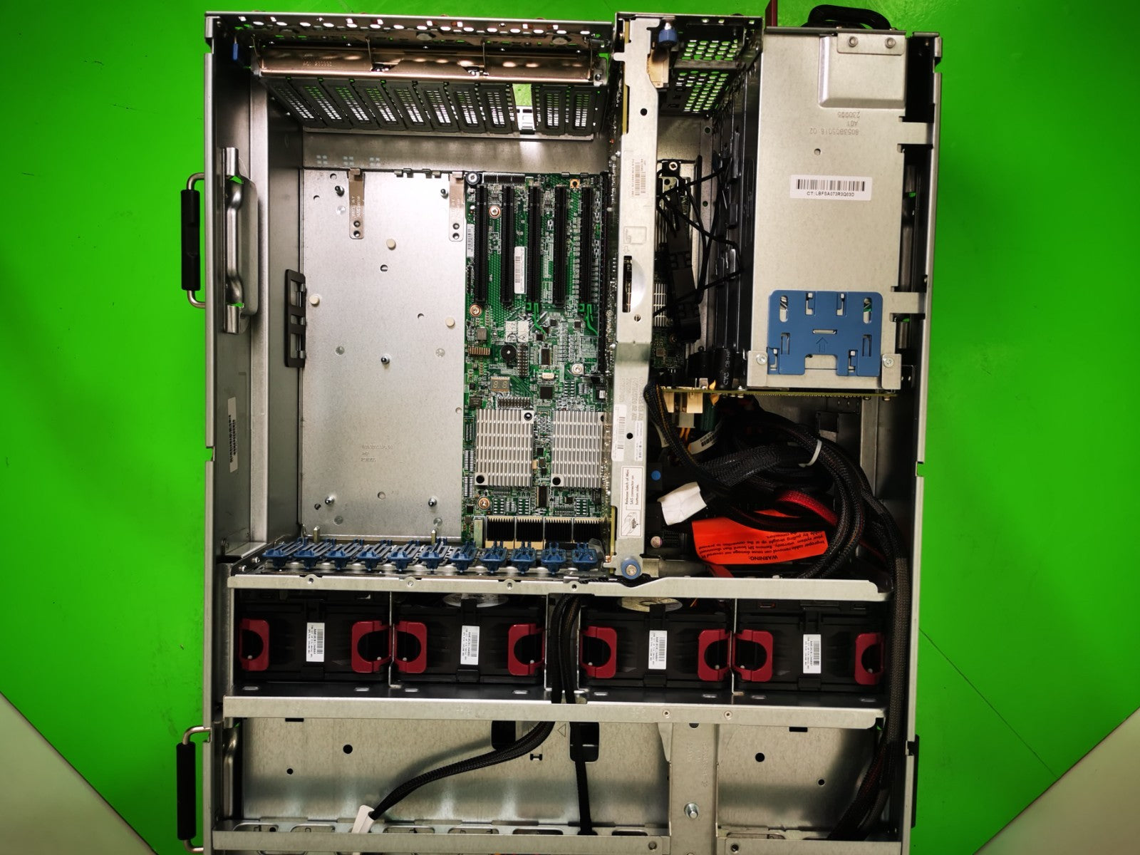 HP Proliant DL585 G7 64GB RAM - AMD 2.30GHZ x 4 P410i - Server