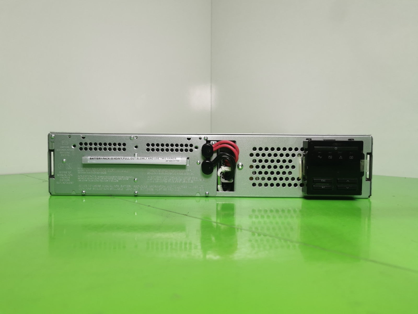 APC Smart-UPS SMT1000RMI2UC 1000VA 2U Rackmount UPS LCD 700W - Tested & Working