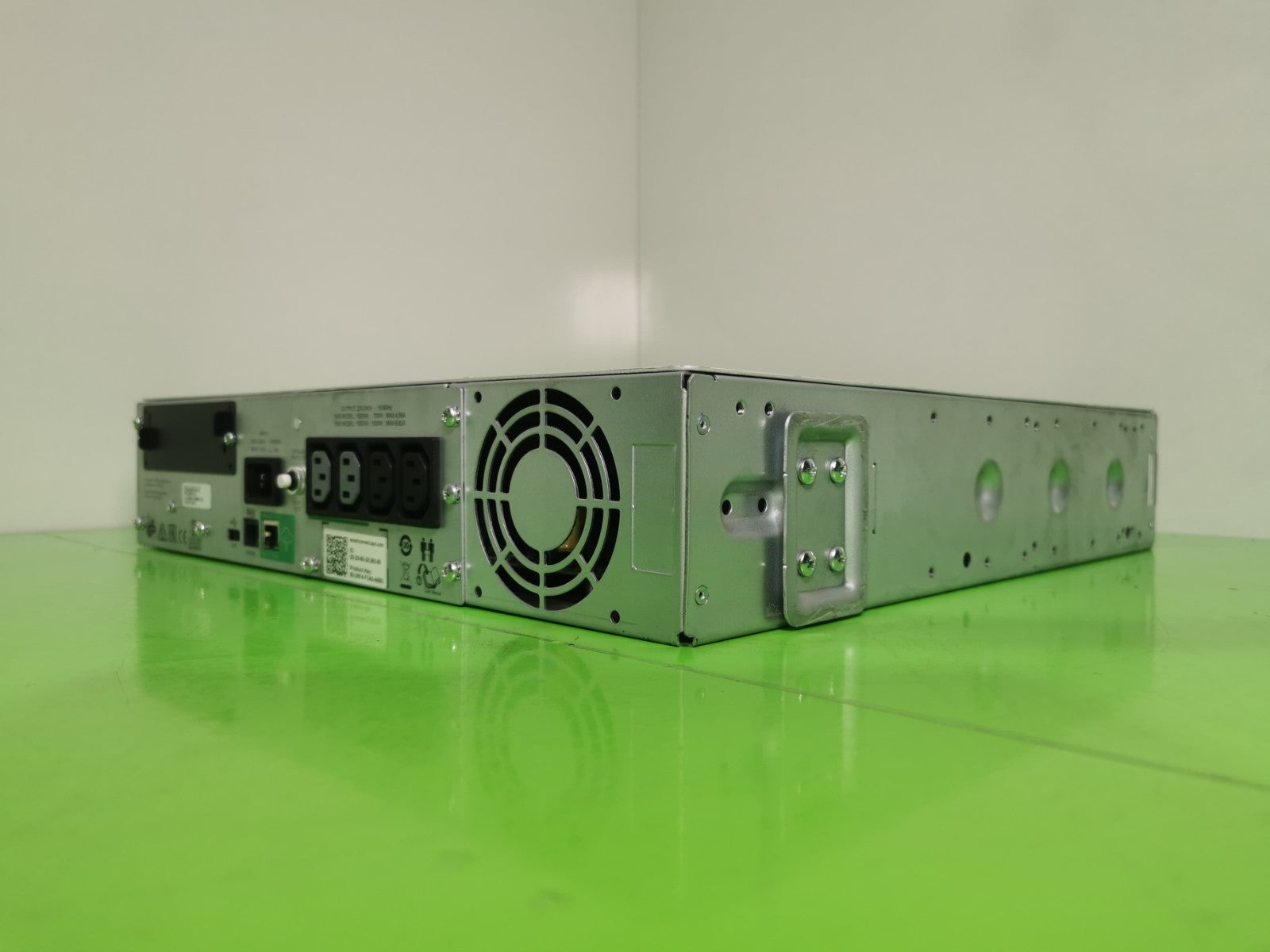 APC Smart-UPS SMT1000RMI2UC 1000VA 2U Rackmount UPS LCD 700W - Tested & Working