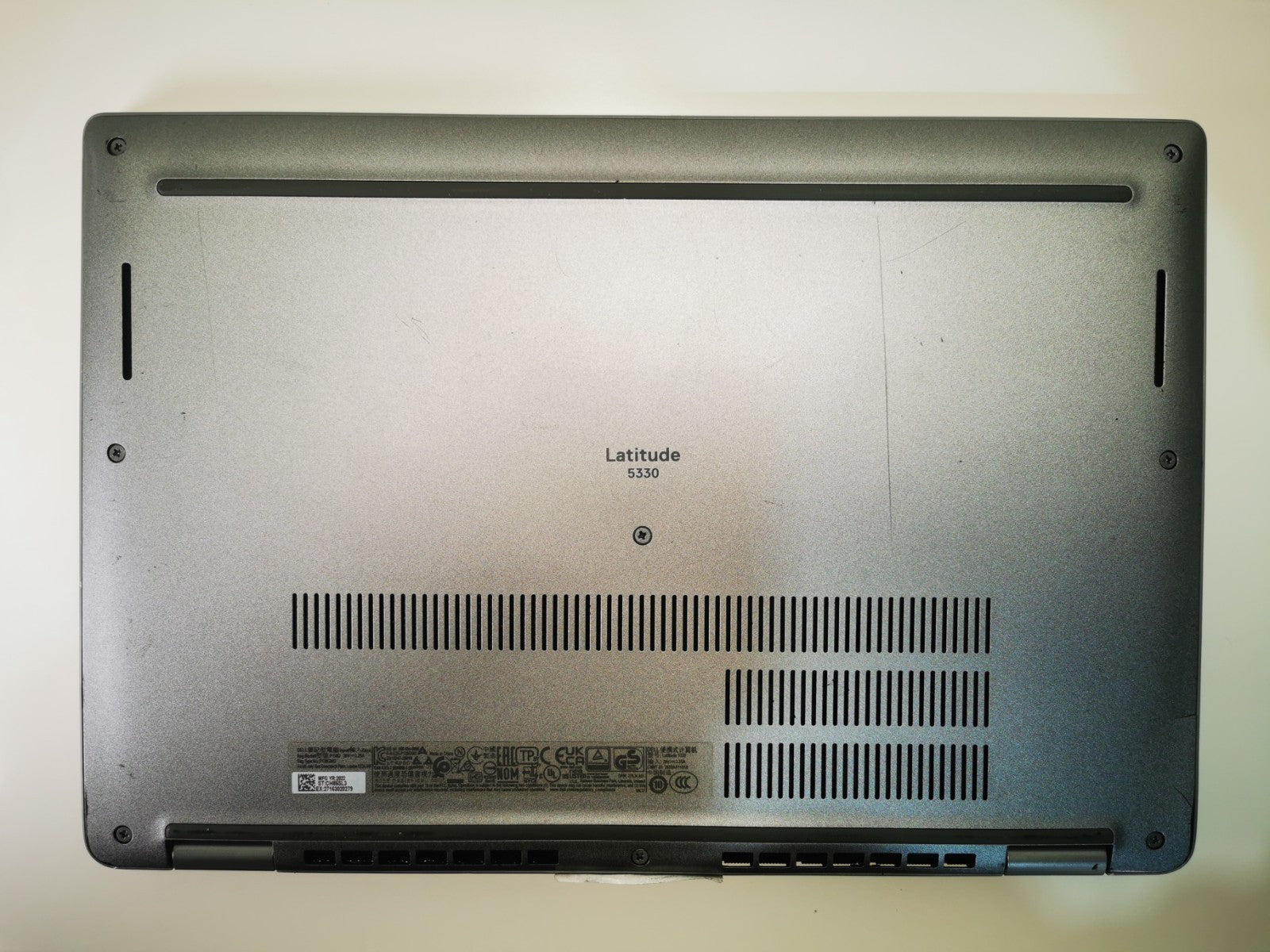 Dell Laptop Latitude 5330 13.3" i5-1245U 16GB RAM 256GB SSD Windows 11 Pro