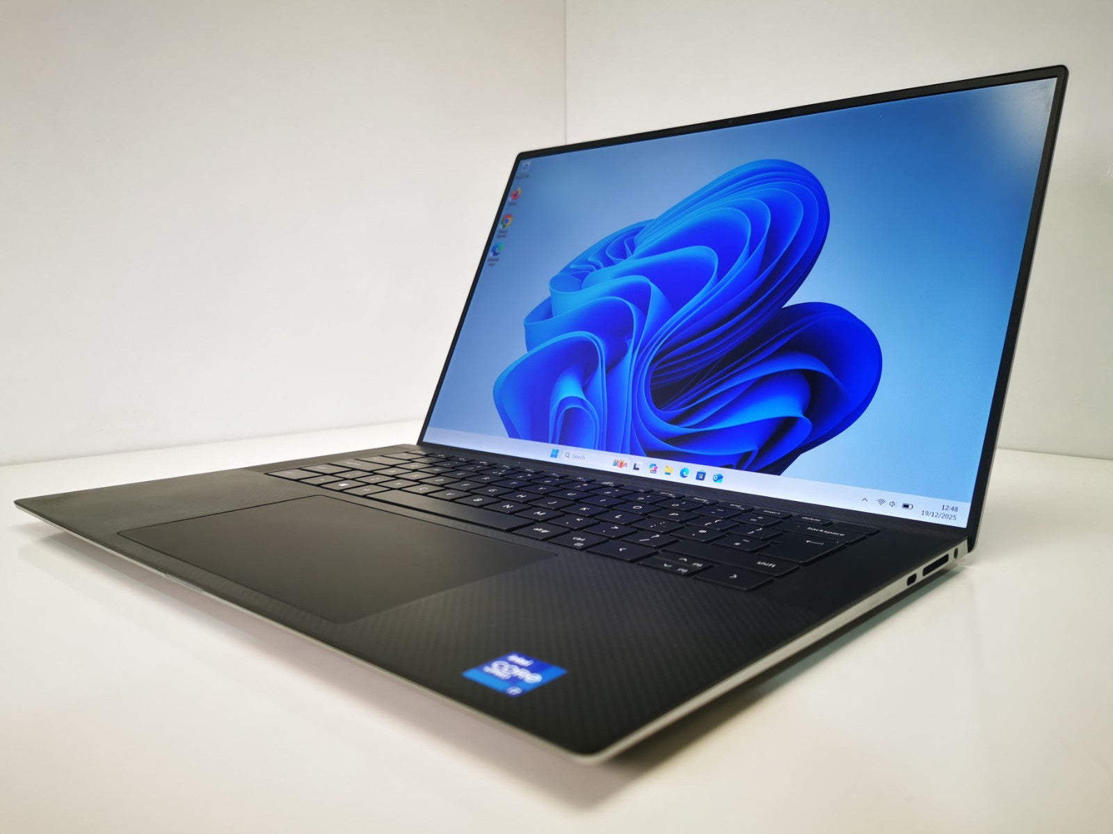 Dell Laptop Precision 5560 Core i7-11850H 32GB/512GB RTX A2000 15.6" WUXGA IPS