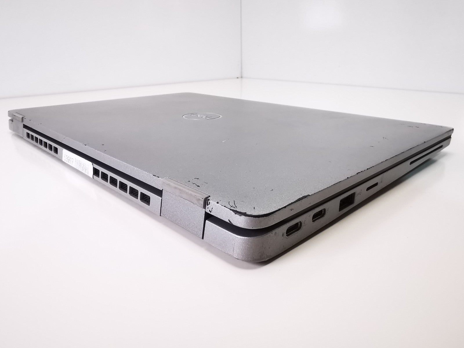 Dell Laptop Latitude 5330 13.3" i5-1245U 16GB RAM 256GB SSD Windows 11 Pro