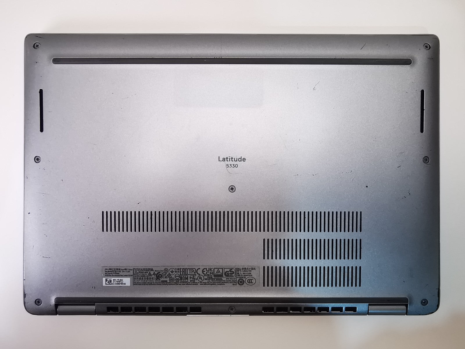 Dell Laptop Latitude 5330 13.3" i5-1245U 16GB RAM 256GB SSD Windows 11 Pro