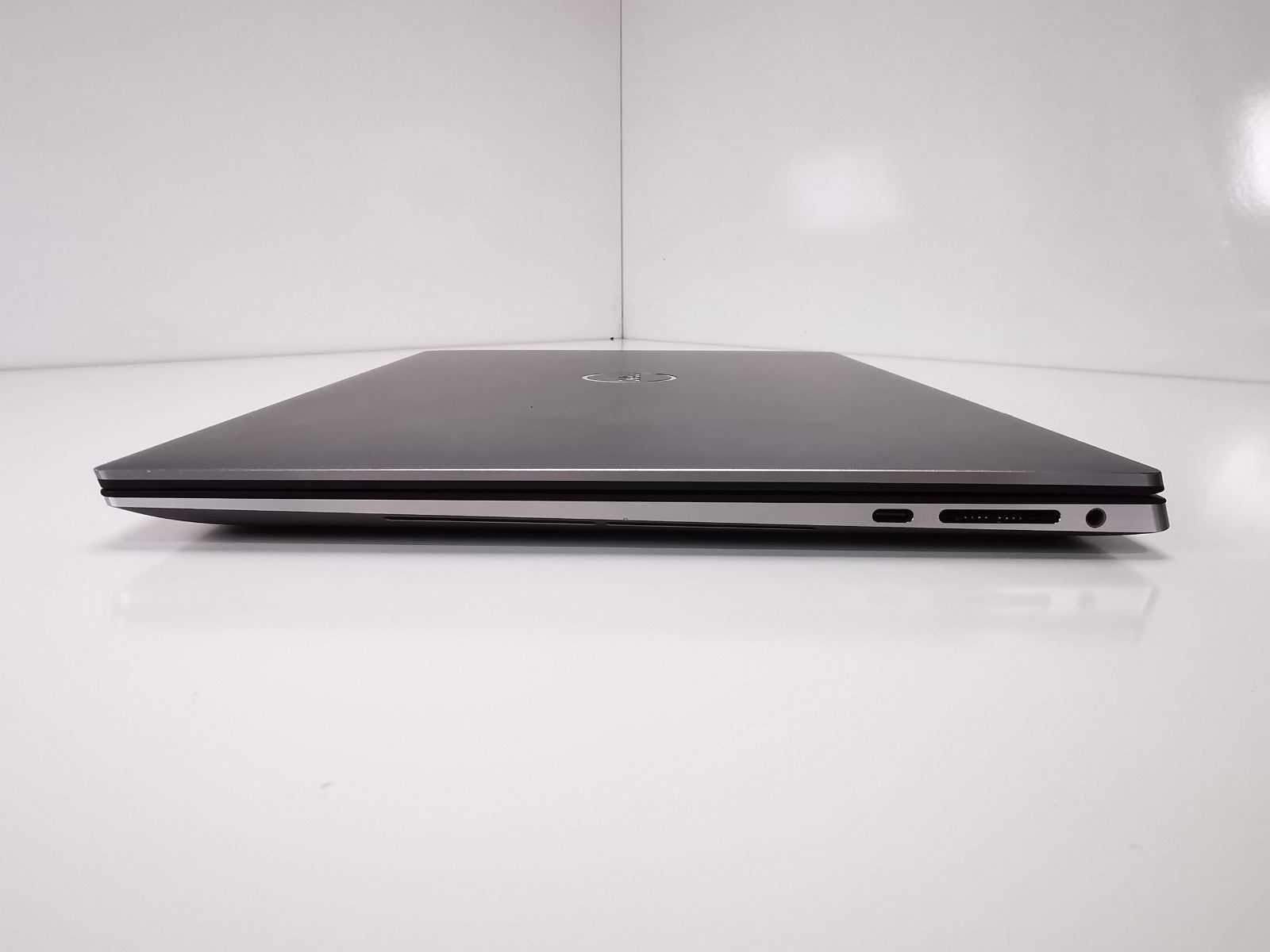 Dell Laptop Precision 5560 Core i7-11850H 32GB/512GB RTX A2000 15.6" WUXGA IPS