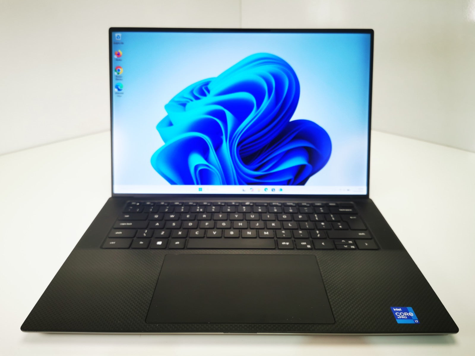 Dell Laptop Precision 5560 Core i7-11850H 32GB/512GB RTX A2000 15.6" WUXGA IPS