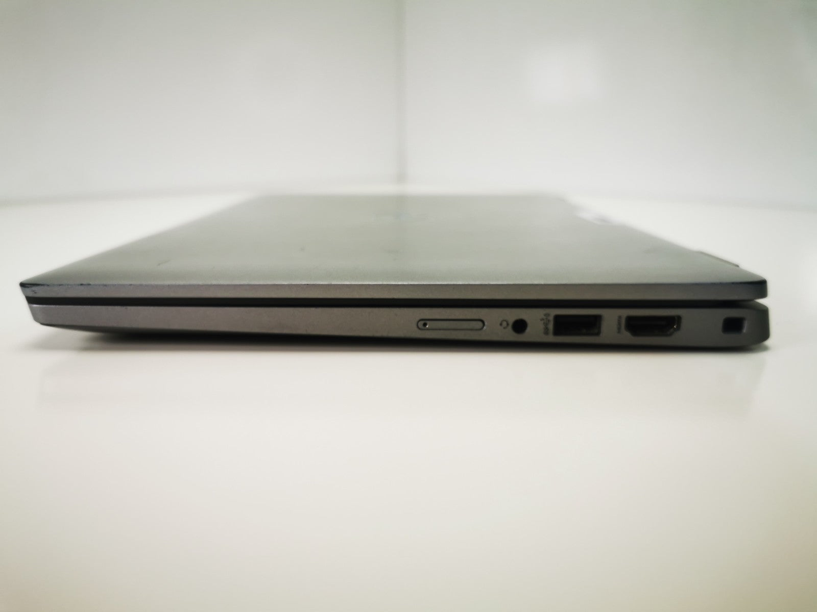 Dell Laptop Latitude 5330 13.3" i5-1245U 16GB RAM 256GB  - Tested & Working